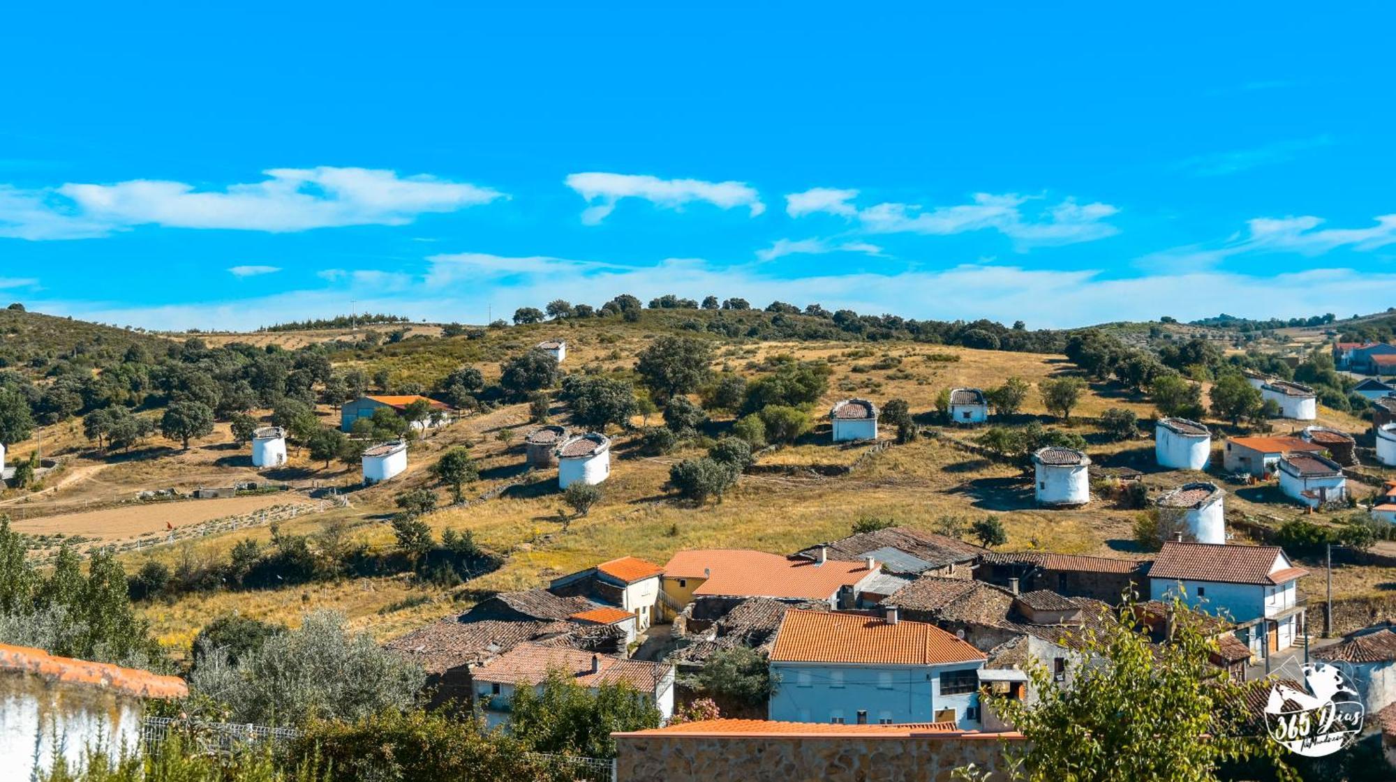Вилла Casa Do Planalto Mirandes Миранда-ду-Дору Экстерьер фото
